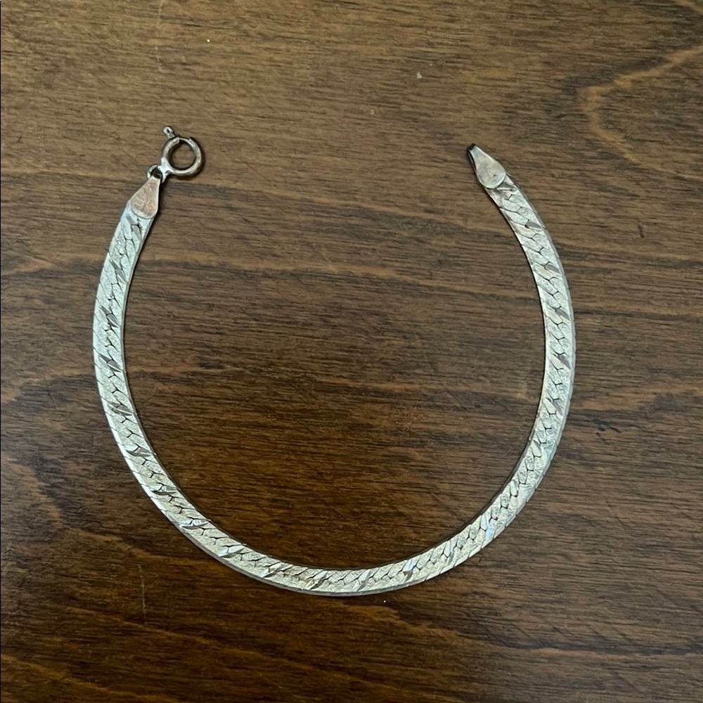 NWOT 925 Silver Silver Herringbone Bracelet